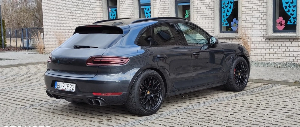 Porsche Macan cena 229000 przebieg: 108000, rok produkcji 2017 z Łódź małe 596